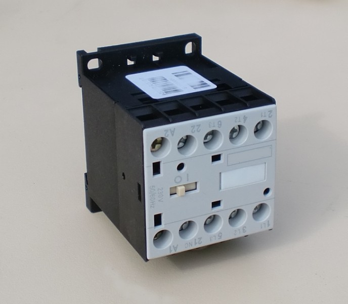 Universal-Schaltschütz, 4 kW-220V Ausführung, für Hebebühne REMO 3000/1 und 3000AS